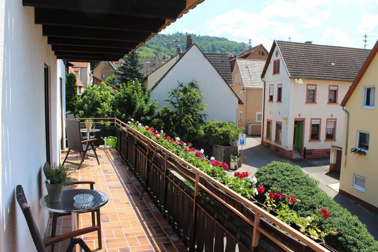 Gasthof Und Pension Zum Loewen Otel Hirschberg an der Bergstraße Dış mekan fotoğraf